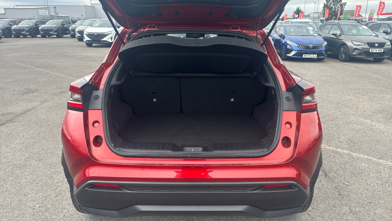 Nissan Juke 1.0 DiG-T 114 N-Connecta 5dr DCT Petrol Hatchback